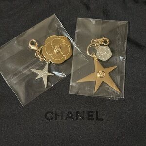 NEW 2xChanel 2025 Christmas Limited Edition Camellia+Star Holiday Charms